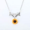 thumbnail image 4 of Collar con colgante de girasol, cadena de hojas de perlas, gargantilla hecha a mano de resina bohemia para mujeres y niñas, 4 of 7