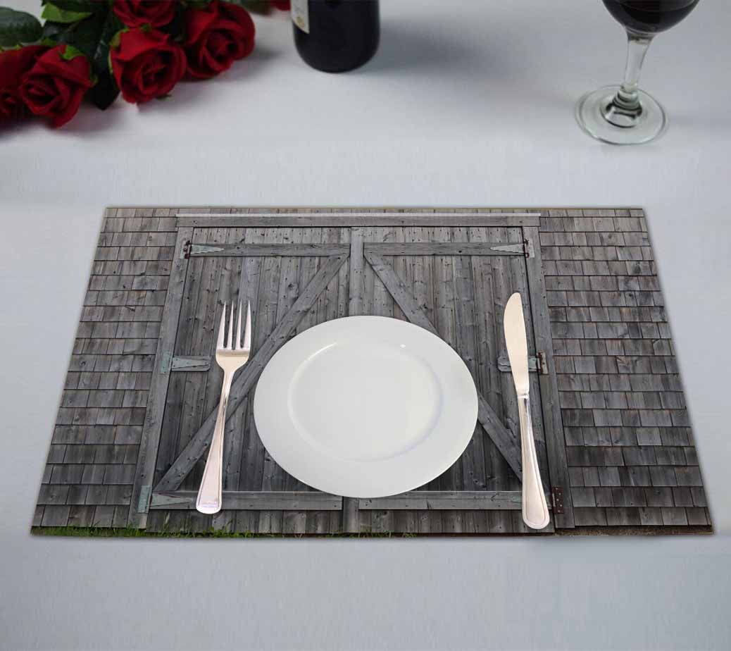 PKQWTM Old grey cedar barn doors Kitchen Dining Table Mats Placemats