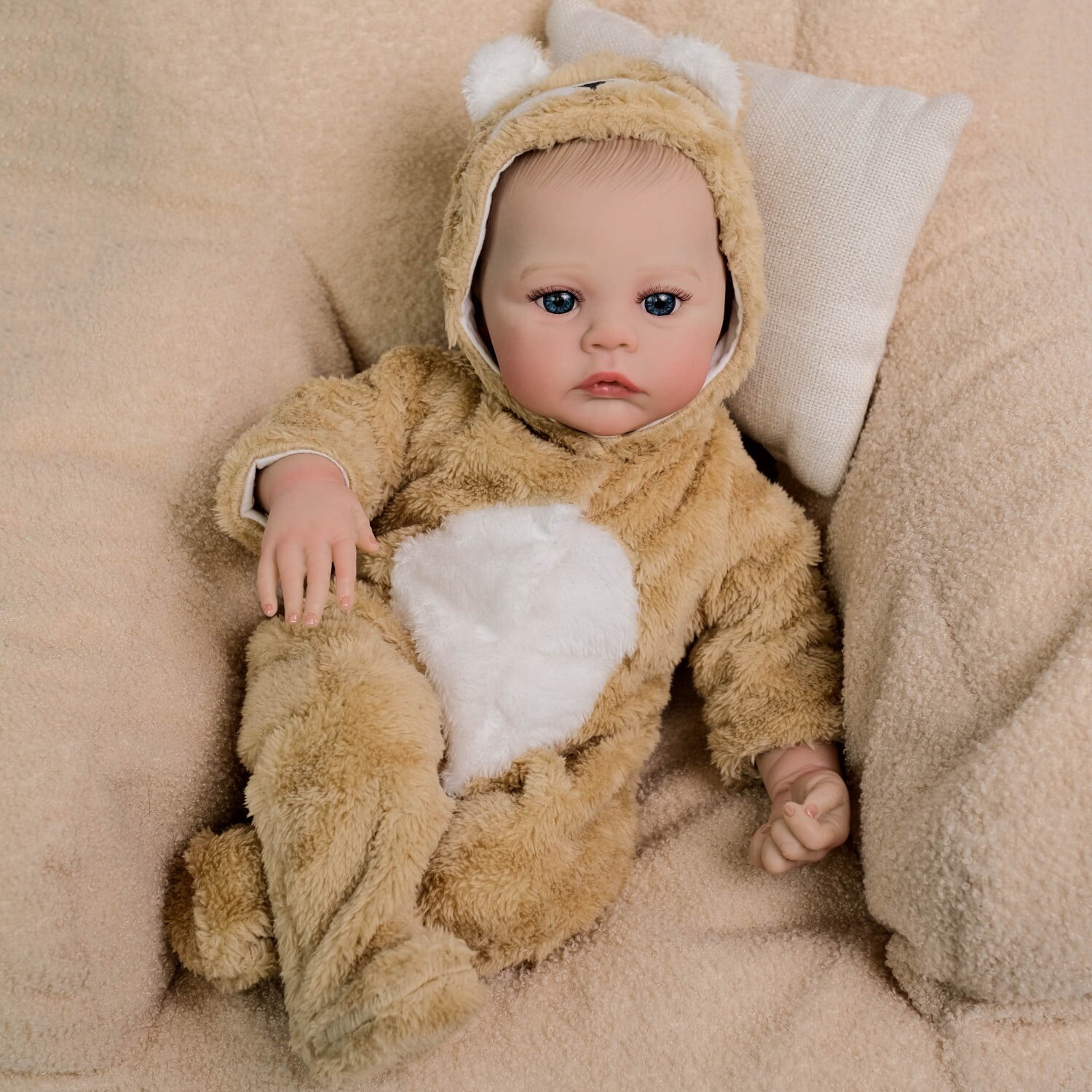 Reborn Baby Dolls, 19" Lifelike Realistic Newborn Doll with Cloth Body That Look Real,Christmas/Birthday Baby Doll Gift for Kids Age 3 +