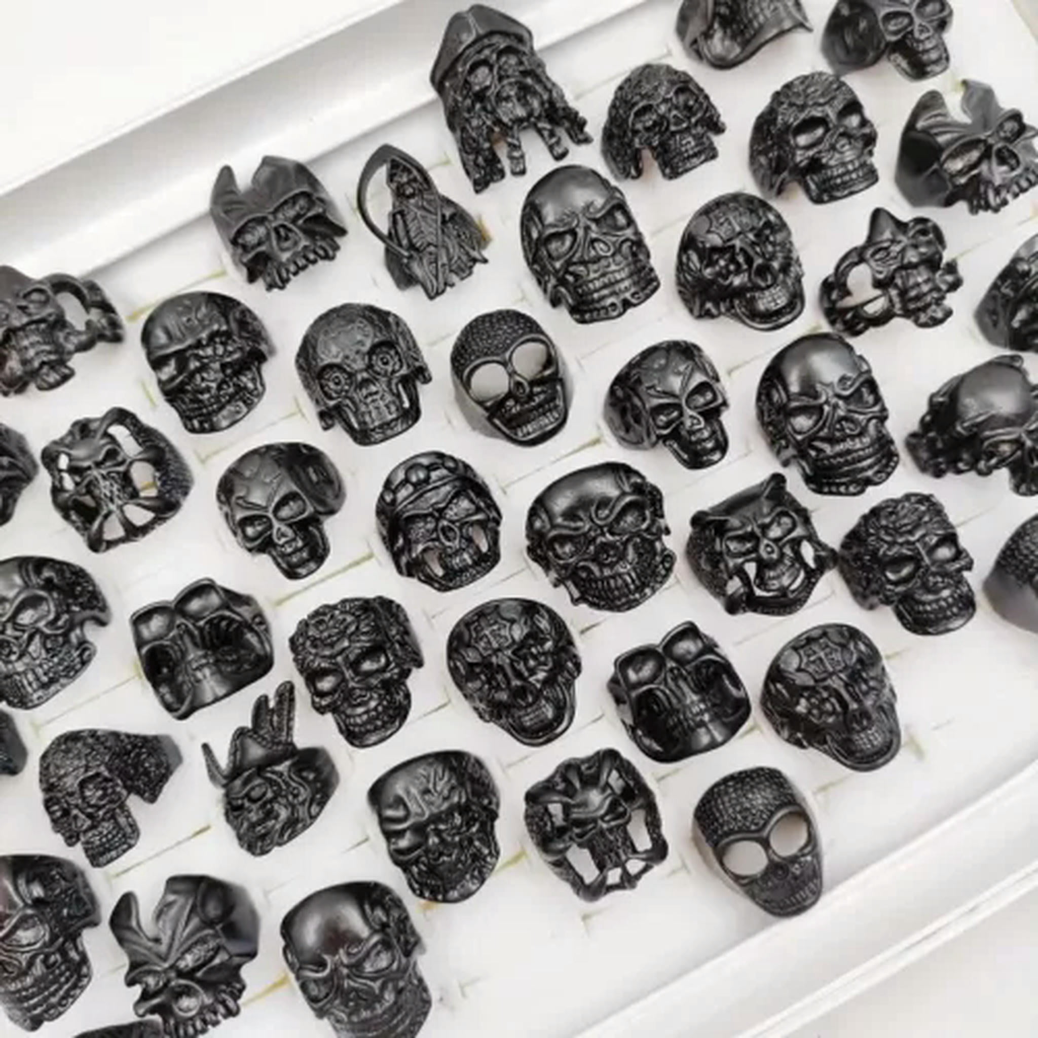 HOOUN Wholesale 100pcs Gothic Punk Skull Rings Skull Biker Vintage Charm Jewelry Gifts-20pcs Opp Bag-golden