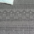 thumbnail image 3 of SAFAVIEH Beach House Jolanta Geometric Indoor/Outdoor Area Rug, 3 of 9