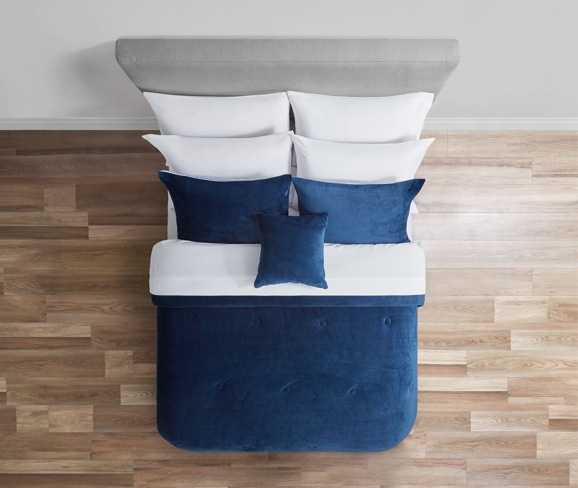 Mainstays 11-Piece Bed in a Bag Comforter Set with Sheets, Navy Microplush, Queen, Unisex
