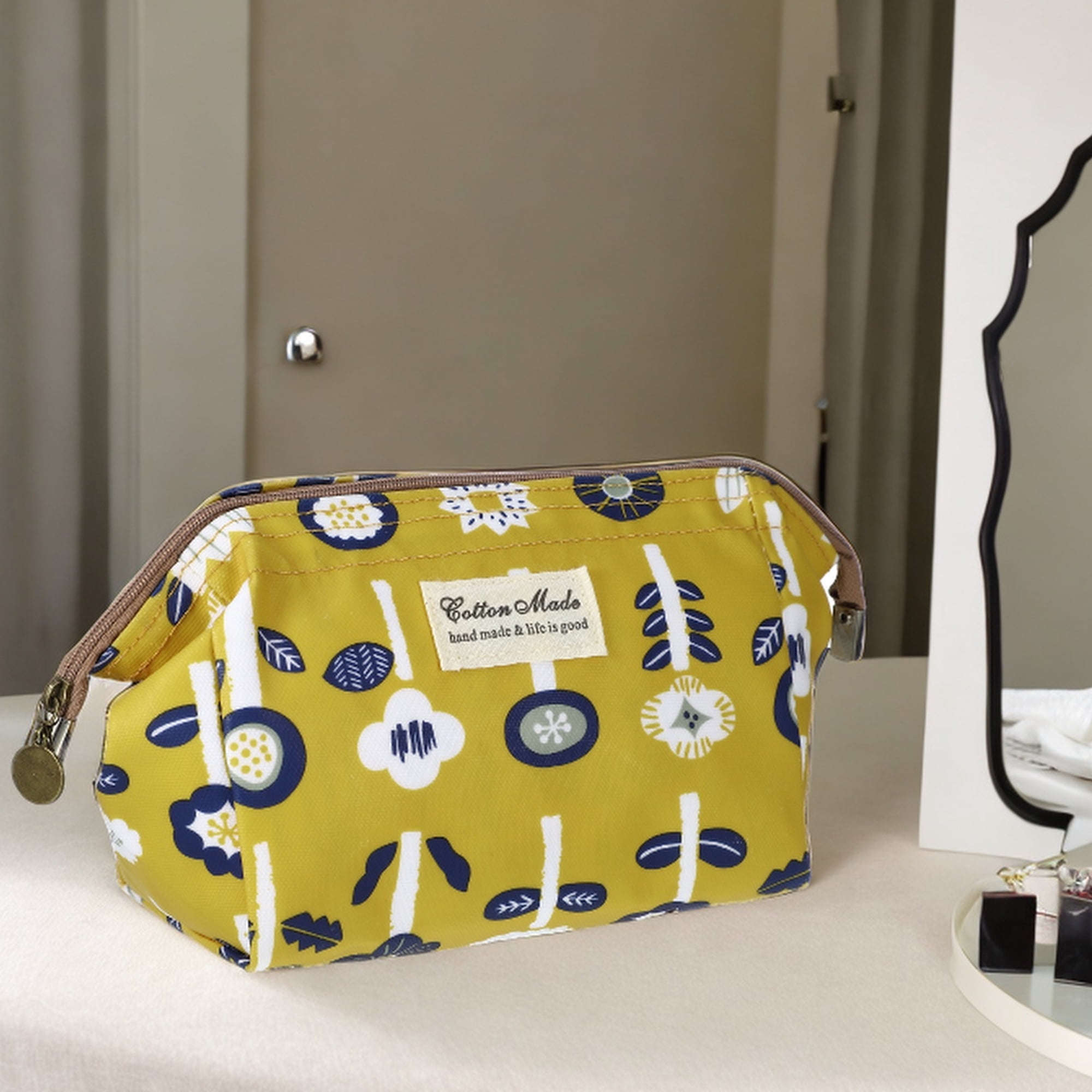 Unique Bargains Printed Travel Makeup Bag for Business Travel Vacation Gym Yellow