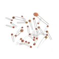 thumbnail image 1 of 300 Pcs 2pf-0.1uf 30 Valeurs Kit de Condensateurs en Céramique Assortis, 1 of 5