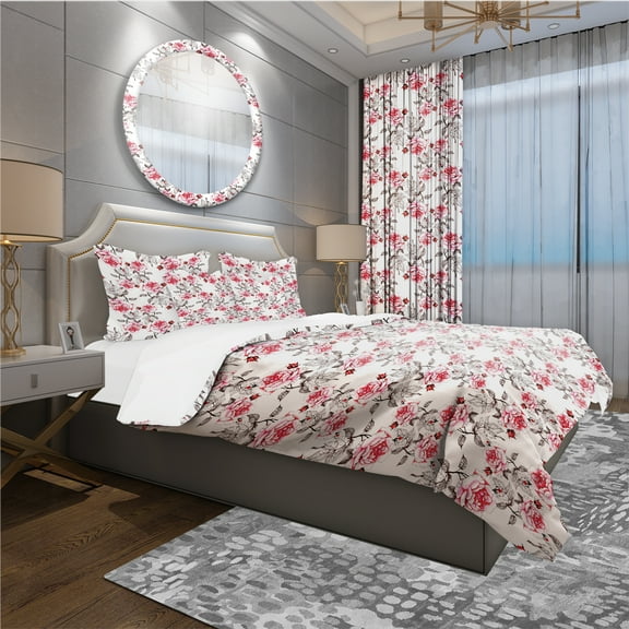 Designart 'Pattern with Red Roses' Modern & Contemporary Duvet Cover Set