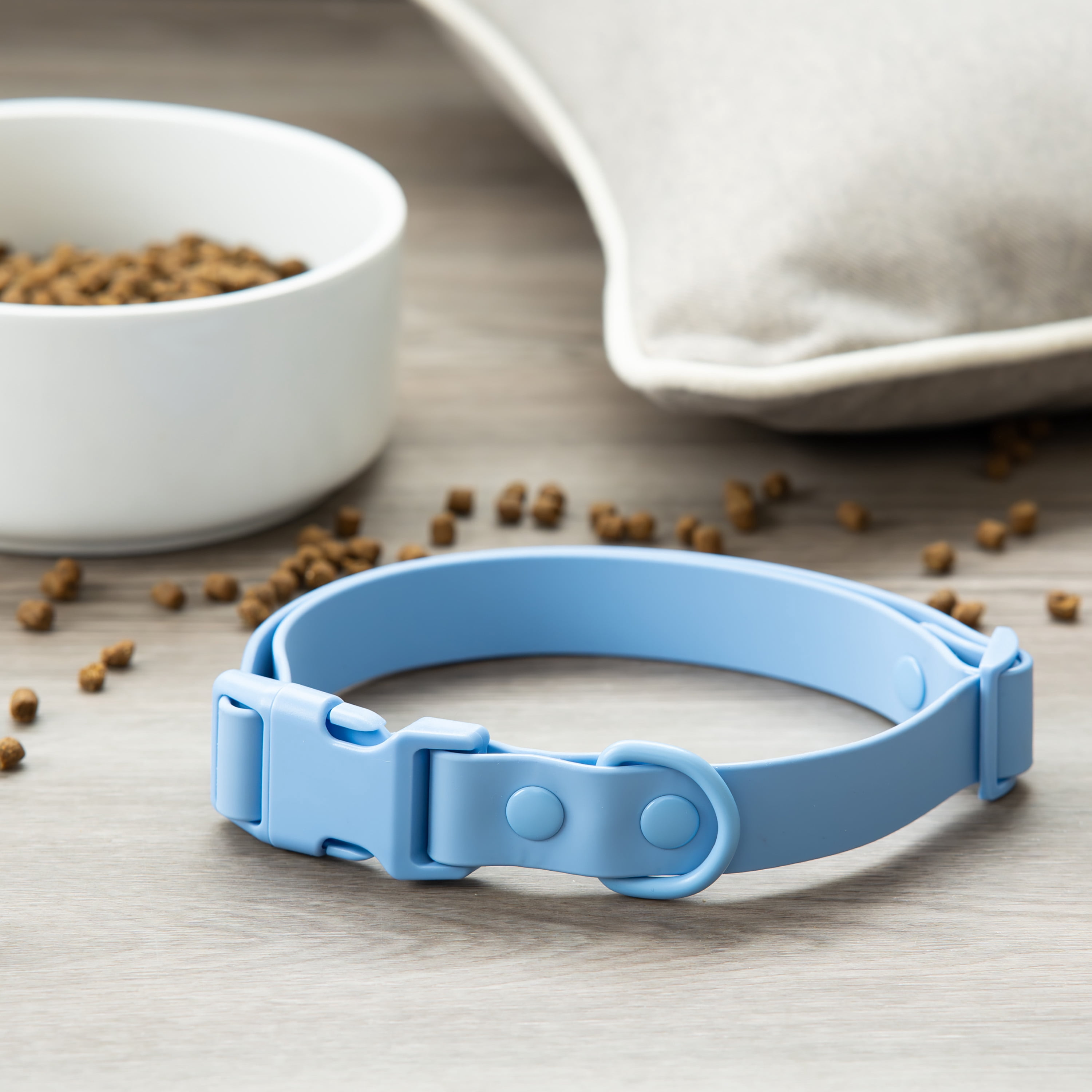 Vibrant Life Water Resistant Adjustable Dog Collar, Blue, XL