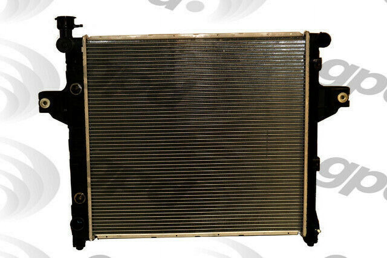 Radiator Fits select: 1999-2004 JEEP GRAND CHEROKEE