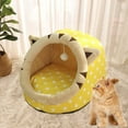 thumbnail image 2 of Bonita cama de cueva con muebles de juguete colgantes, parte inferior antideslizante, cesta de escondite cálido, cama suave y cómoda para dormir, casa , 43x40x35cm Amarillo Yinane Camas para gatos, 2 of 8