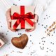 thumbnail image 4 of Corazón de madera de consuelo, corazón de amor de madera, adorno decorativo tallado, regalo para amigos y familiares., 4 of 7