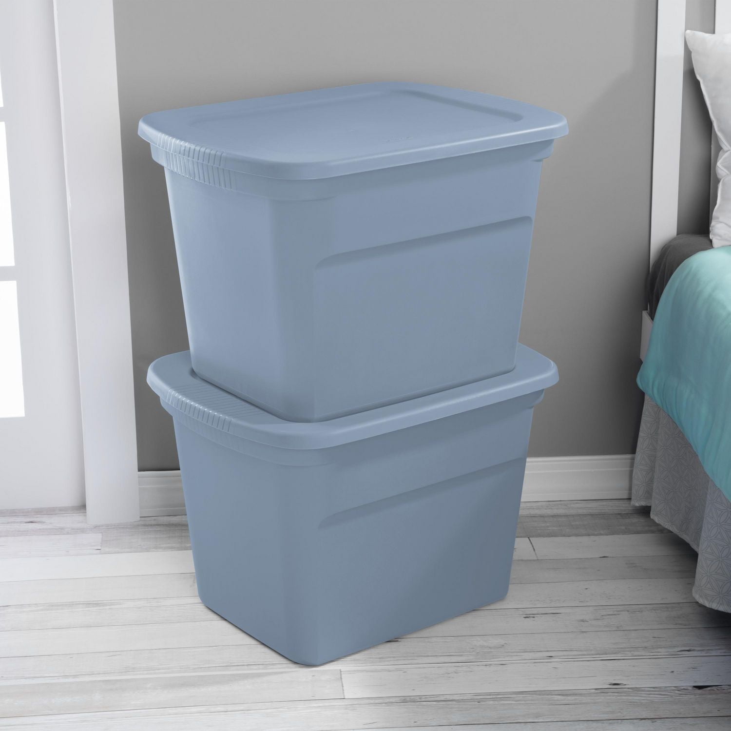 Sterilite Tote 68L Bleu Délavé 68L