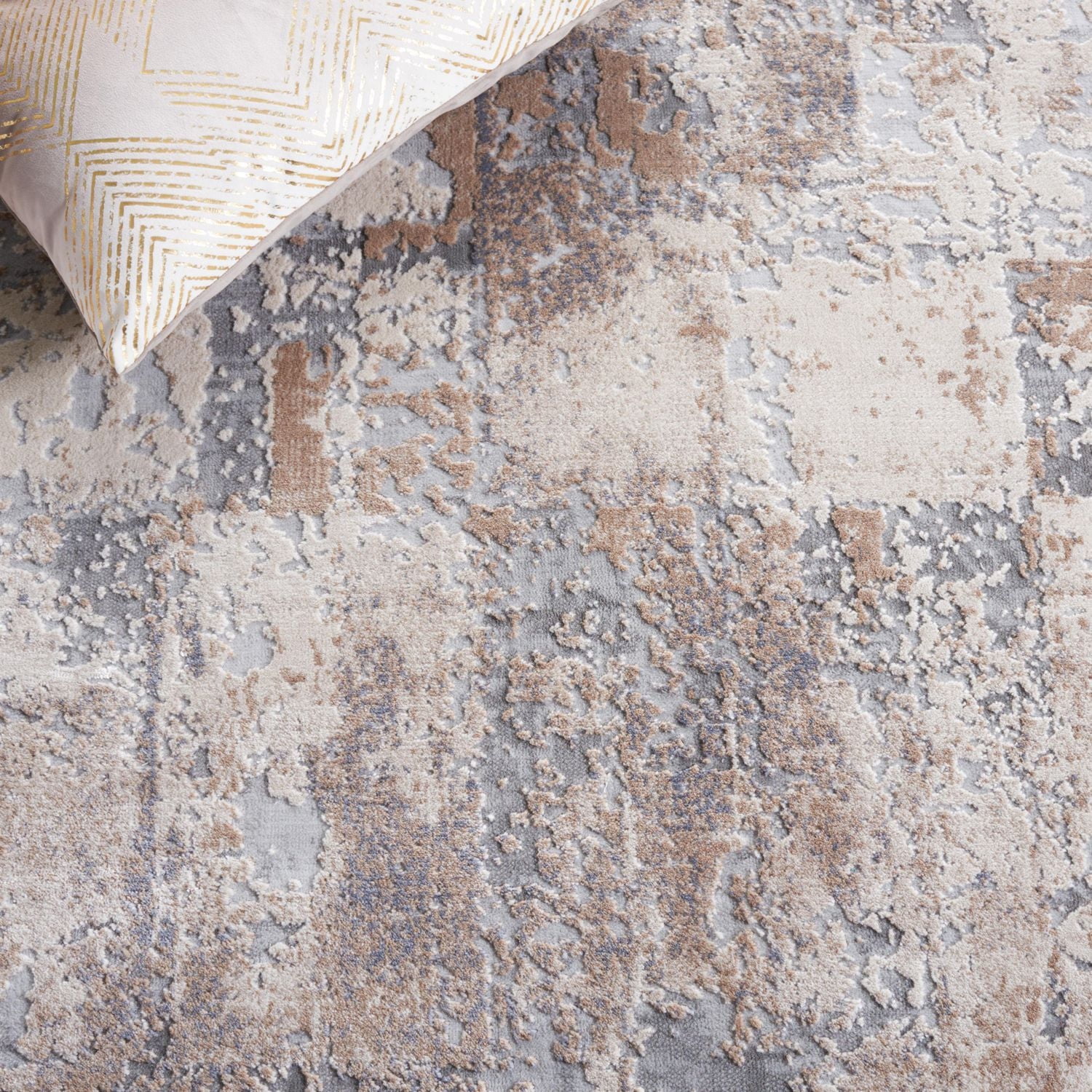 SAFAVIEH Invista Phillip Abstract Area Rug