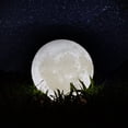 thumbnail image 4 of Lámpara de luna con luz de luna impresa en 3D, luz nocturna para niños, carga USB y control táctil, brillo, lámpara de escritorio lunar blanca cálida y fría (4,7 pulgadas con base de madera), 4 of 5