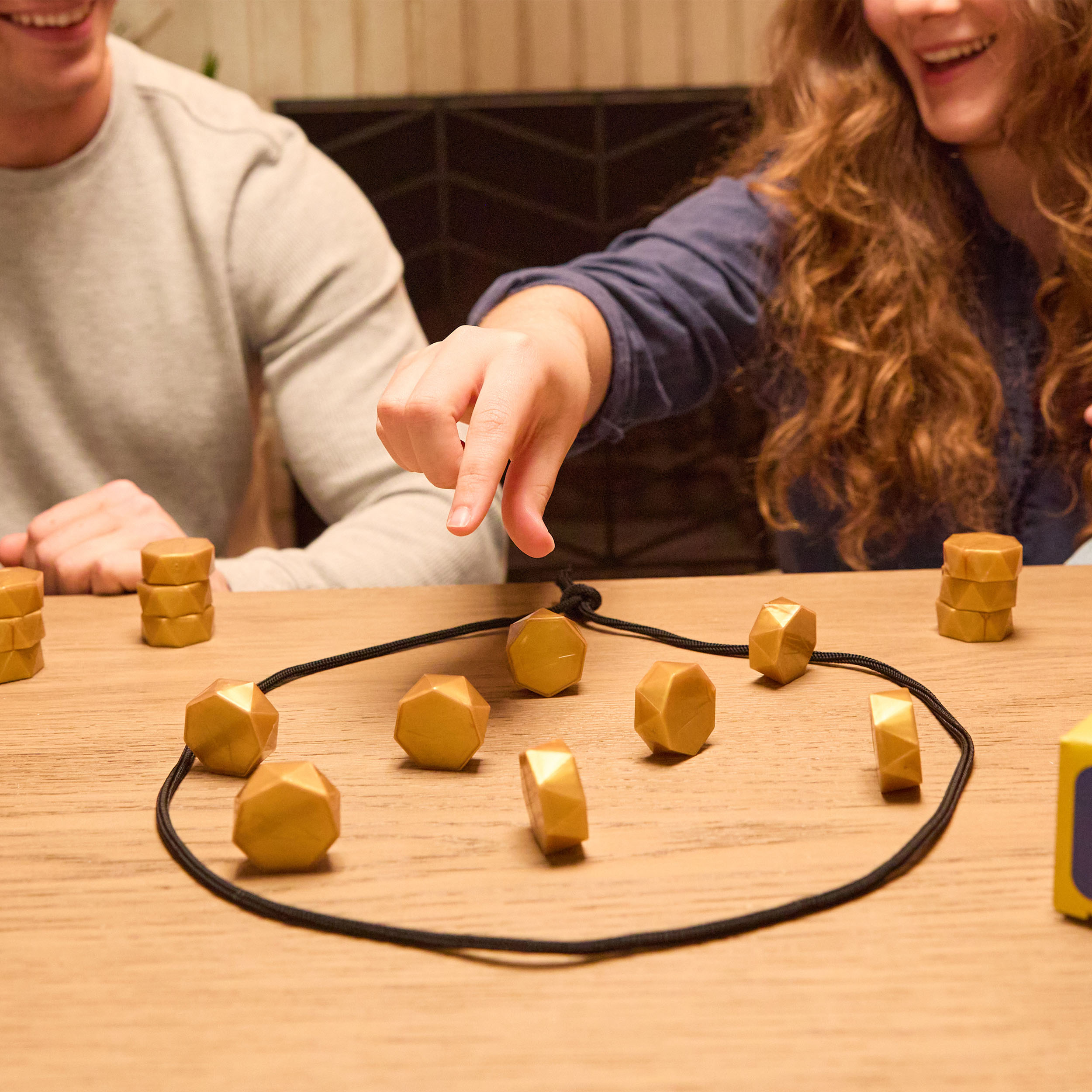 Kollide Magnetic Strategy Game photo 4