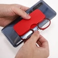 thumbnail image 1 of Gafas de lectura para hombres y mujeres Gafas de lectura con clip en la nariz Gafas de lectura ultrafinas tipo tarjeta Gafas portátiles y adhesivas para teléfono móvil para personas mayores, 1 of 4