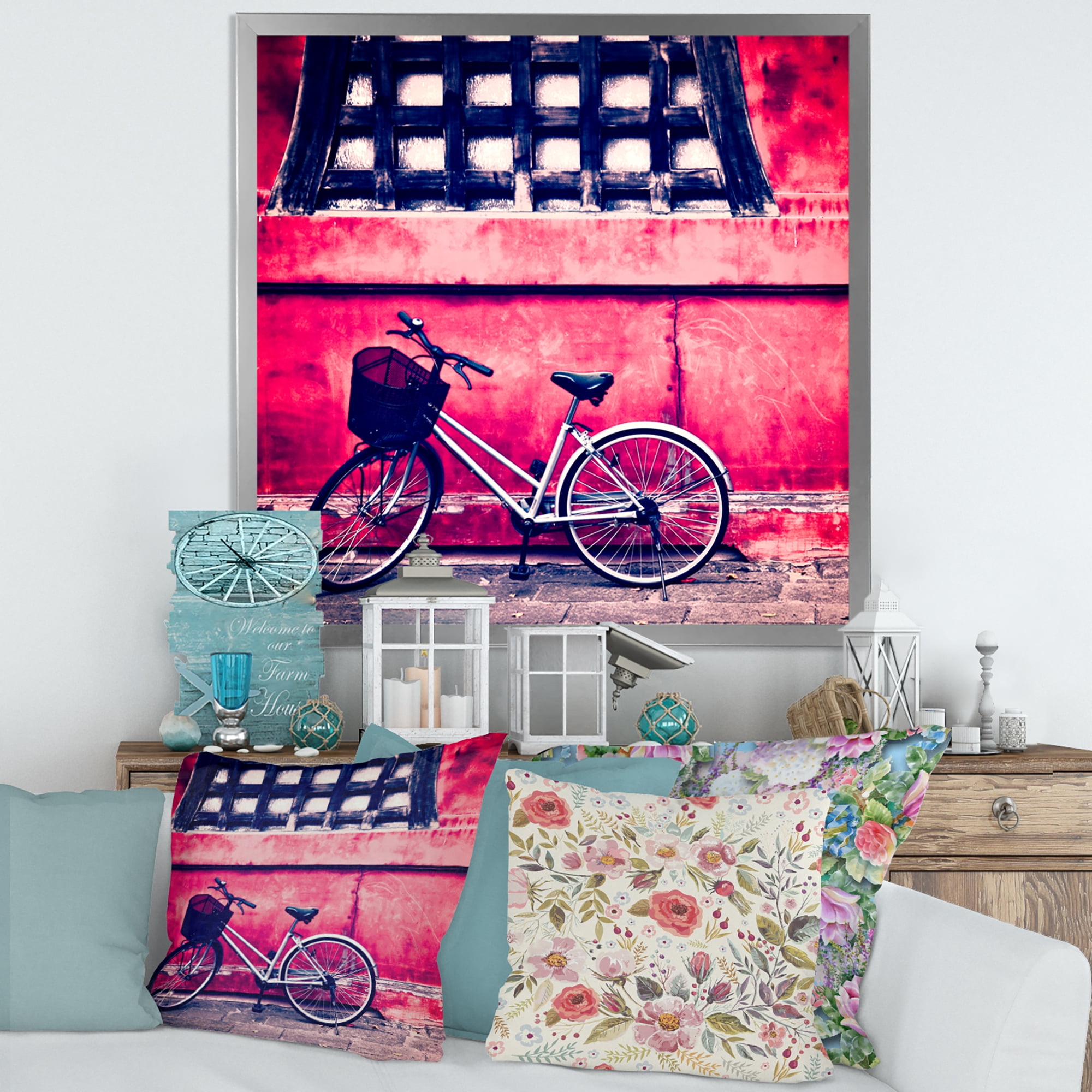 Designart 'Bicycle By Oriental Zozoji Temple Tokyo' Vintage Framed Art Print