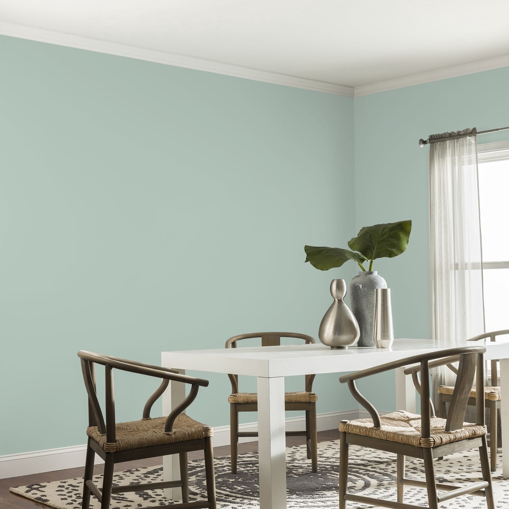 Glidden Spred Aquamarine Dream / Blue, Eggshell Interior Paint with Primer, 1 Gallon