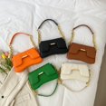 thumbnail image 2 of Bolso con patrón de piedra y textura otoñal, bolso cuadrado pequeño irregular a la moda, bolso tipo mensajero con cadena, 2 of 6