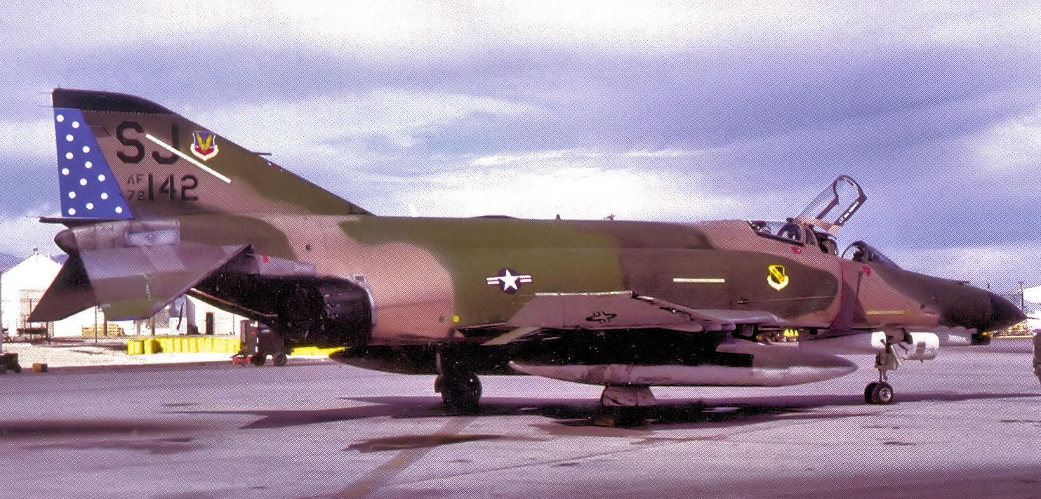 334th Tactical Fighter Squadron McDonnell Douglas F-4E-51-MC Phantom 72 ...