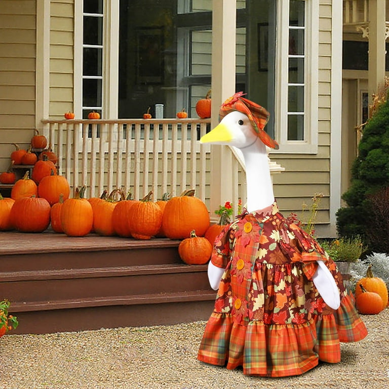 HHBEAUTY Fall Goose Outfit Maple Porch Goose Dresses Clothes for Cement or  Plastic Porch Goose Costume for Yard Lawn Outdoor Garden Patio Statue  Thanksgiving Party Xmas Holiday Decor - Walmart.com