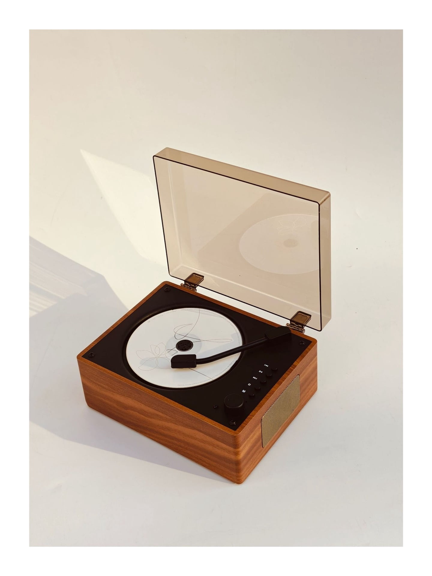 Bluetooth CD Player Retro Style Music Album Player Perfect Present for Audiophiles
