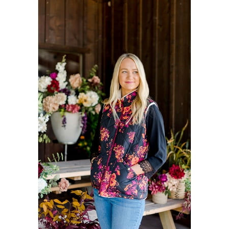 The Pioneer Woman Reversible Faux Sherpa Puffer Vest, Women's