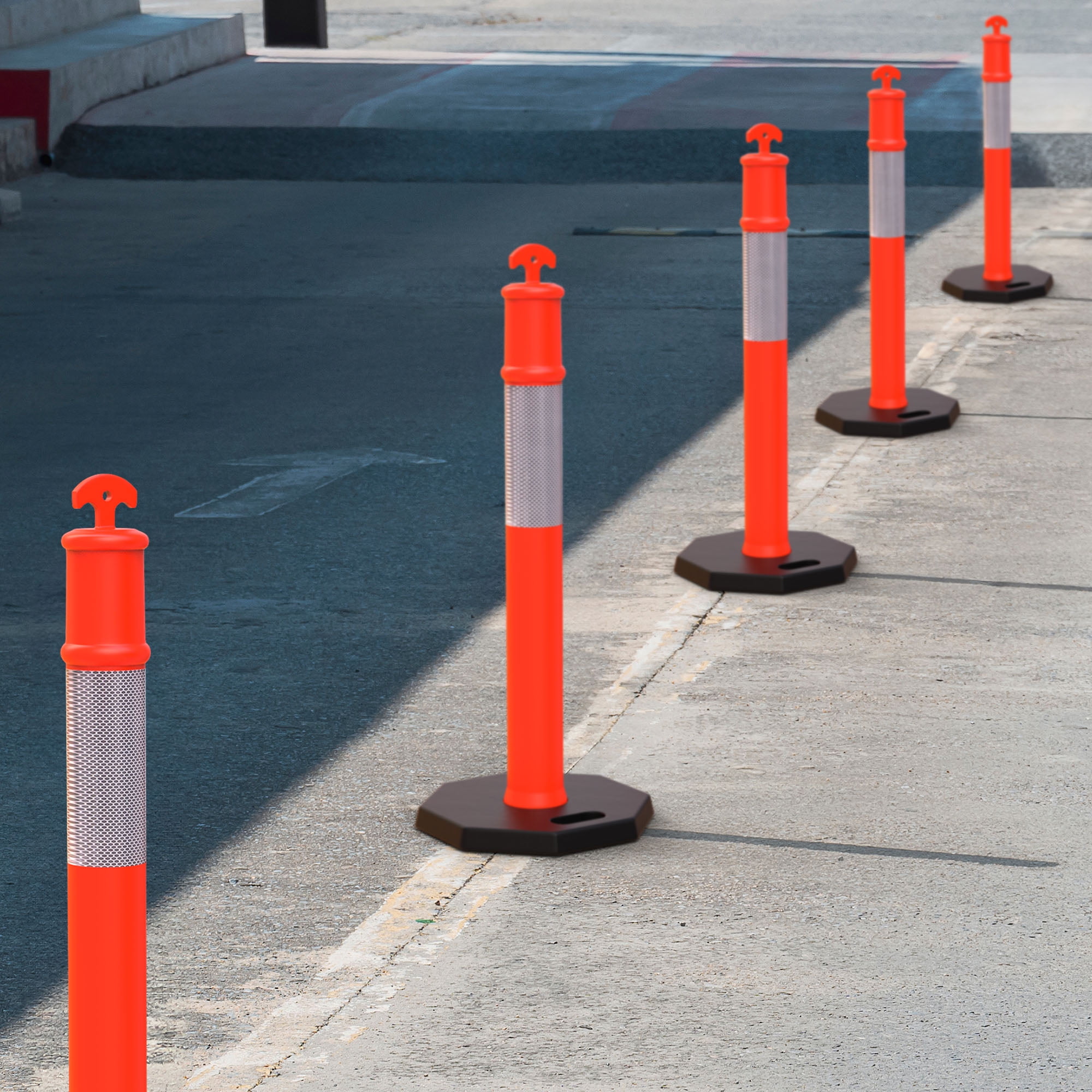 Uforic Delineator Post with Base, 6 Pack Traffic Delineator Posts