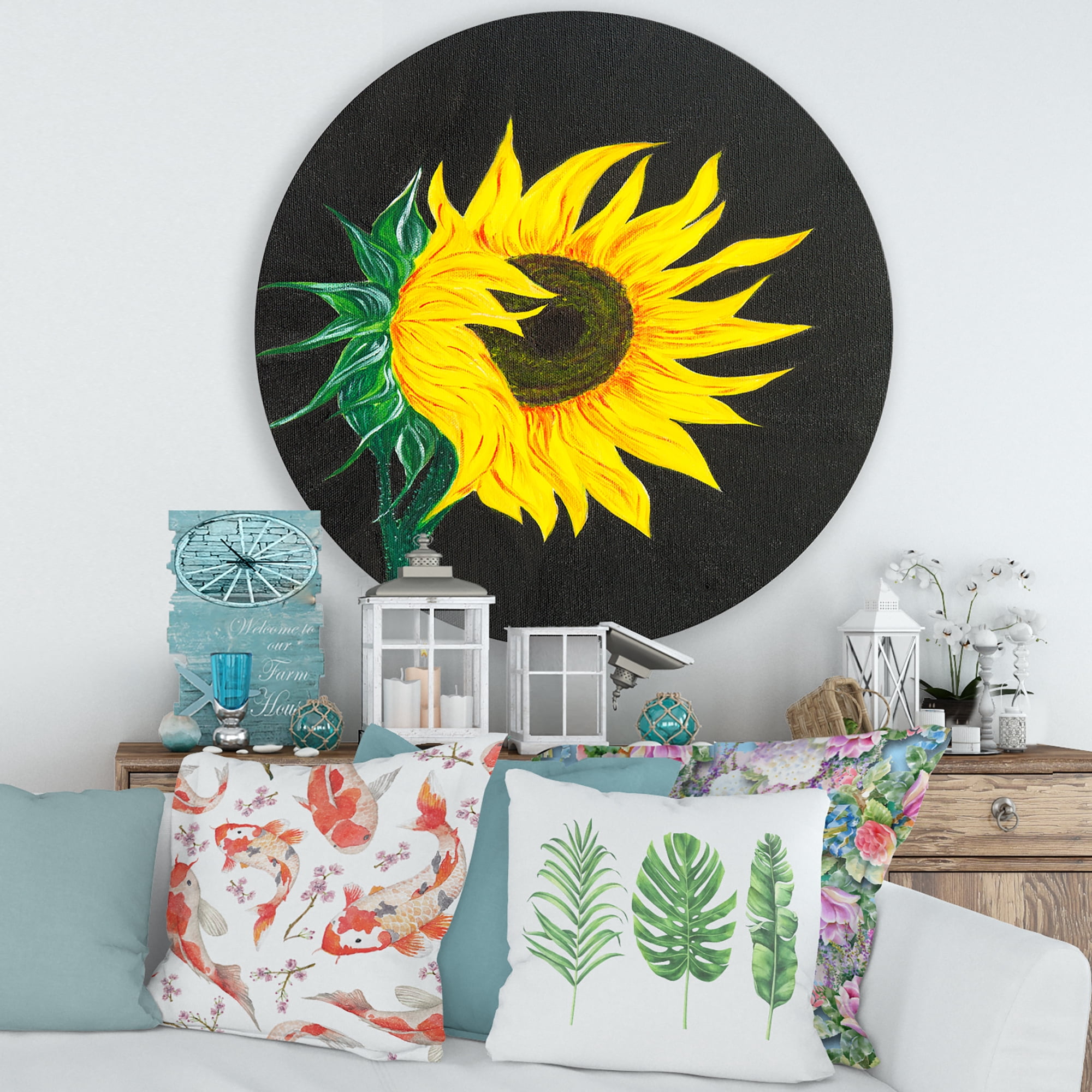 Designart 'Yellow Sunflower On Black' Traditional Circle Metal Wall Art 29x29 - Disc of 29