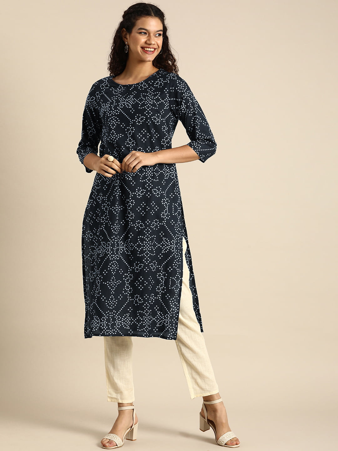Dark Blue with White Small Floral Printed Simple Cotton Kurti – Gatim  Fashions