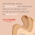 thumbnail image 3 of Neutrogena SkinClearing Base líquida para combatir el acné y las imperfecciones sin aceite con ácido salicílico Medicina para el acné, control del brillo, para piel propensa al acné, 40 nude, 1 fl., 3 of 8