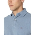 thumbnail image 3 of Polo Tommy Hilfiger para hombre, corte clásico, color cambray azul, 3 of 6
