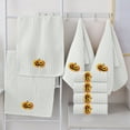 thumbnail image 1 of Set de toallas de algodón bordadas para Halloween | 3 Pack de toallas de baño blandas absorbentes | Negro Amarillo Gris Blanco | 2,62 PIES | 80x35cm | Toallas de spa decorativas para el hogar Comfort, 1 of 6