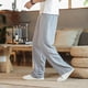 thumbnail image 5 of Pantalones casuales de lino para hombre con cintura elástica y color liso - Pantalones holgados de mezcla de algodón para el día a día y actividades al aire libre, para primavera/verano, 5 of 5