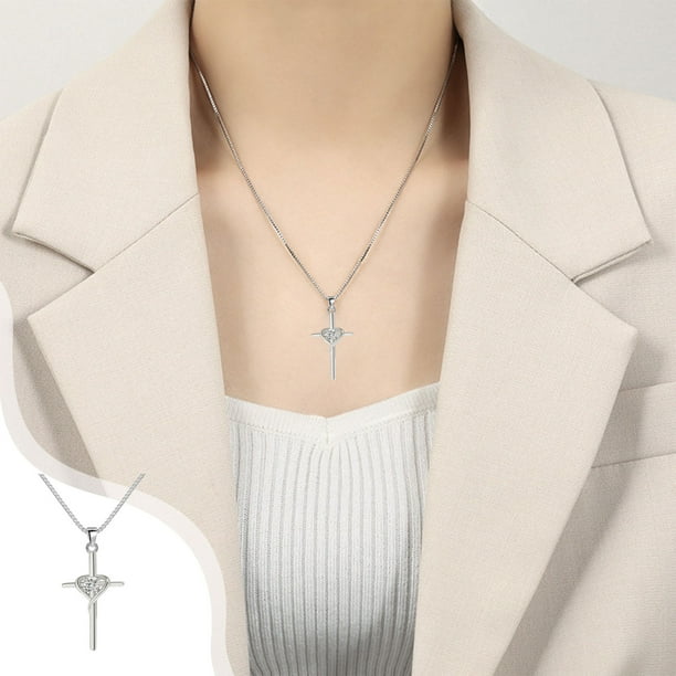 Uuiauoio Heart-Shaped Gemstone Cross Pendant Necklace with Zirconia Stones, Copper Plated Religious Jewelry for Women, Elegant Box Chain Collar Necklace for Everyday Wear and Gift Giving