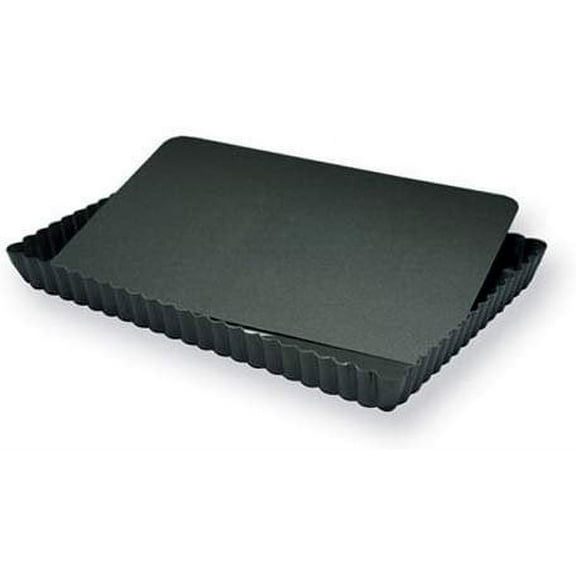 Paderno World Cuisine 11.5 by 7.875 Inch Rectangular Fluted Non-Stick Tart Mold with Removable Bottom