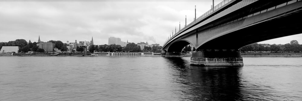 Kennedy Bridge On R