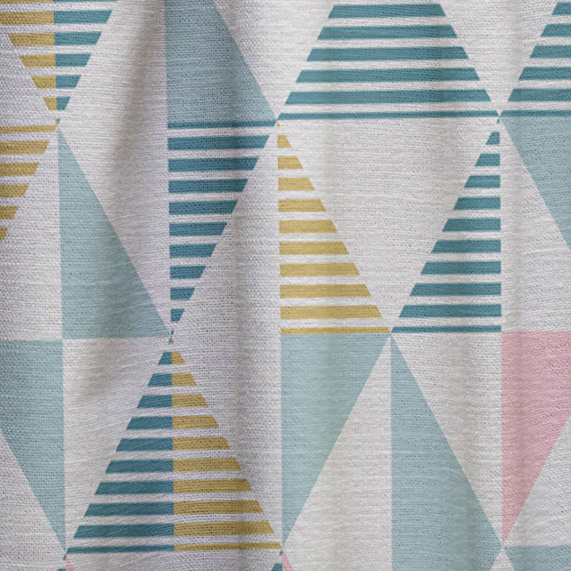 Designart 'Diamond Retro Pattern I' Mid-Century Modern Curtain Panel