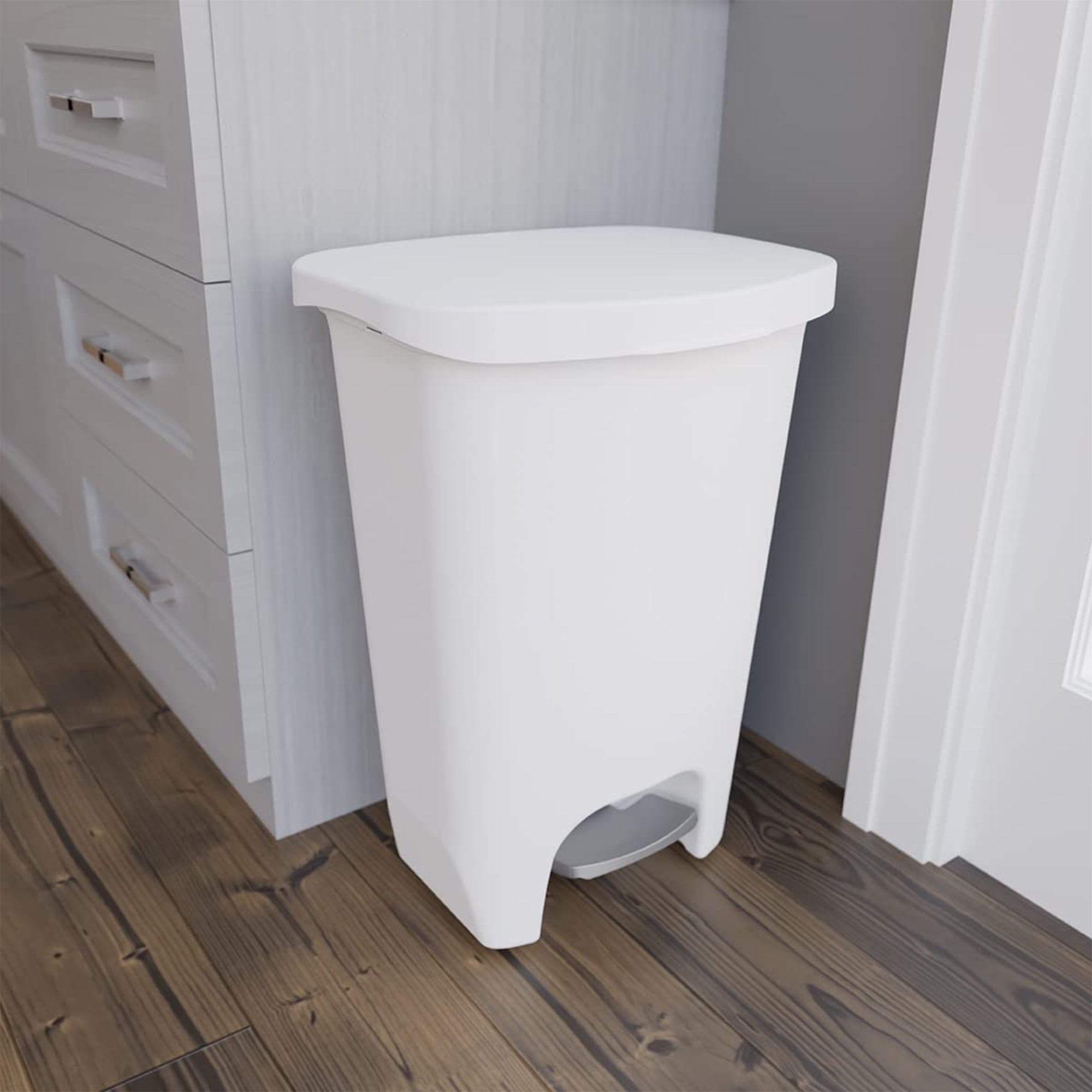 Open Box Glad Kitchen Trash Can w/Lid, Foot Pedal & Garbage Bag Rings, 13 Gal,