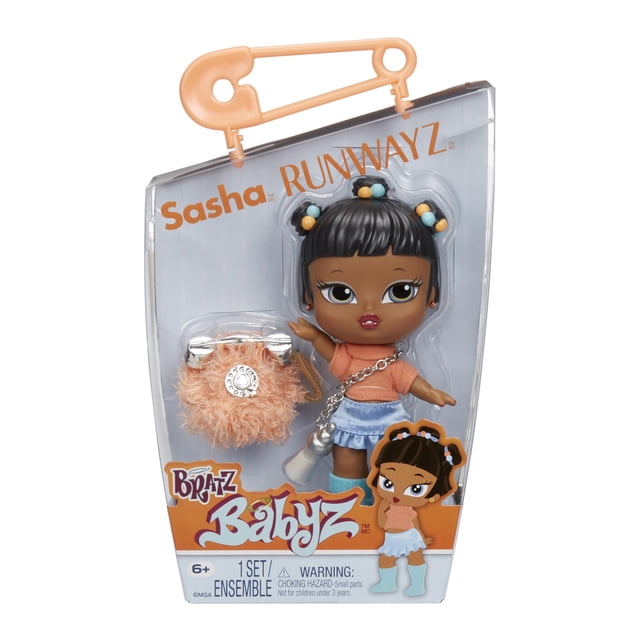 Muñeca de moda Bratz Babyz Runwayz Sasha con moda real