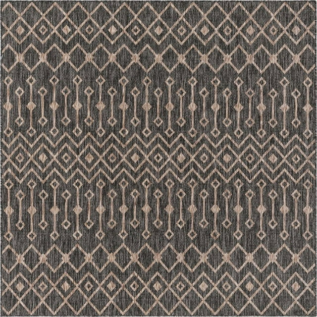 Unique Loom Outdoor Trellis Geometric Rug 7'10 x 7'10 Square Charcoal Gray/Beige