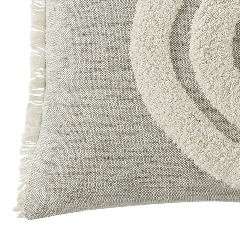 Arch Boucle Pillow 15 x 17
