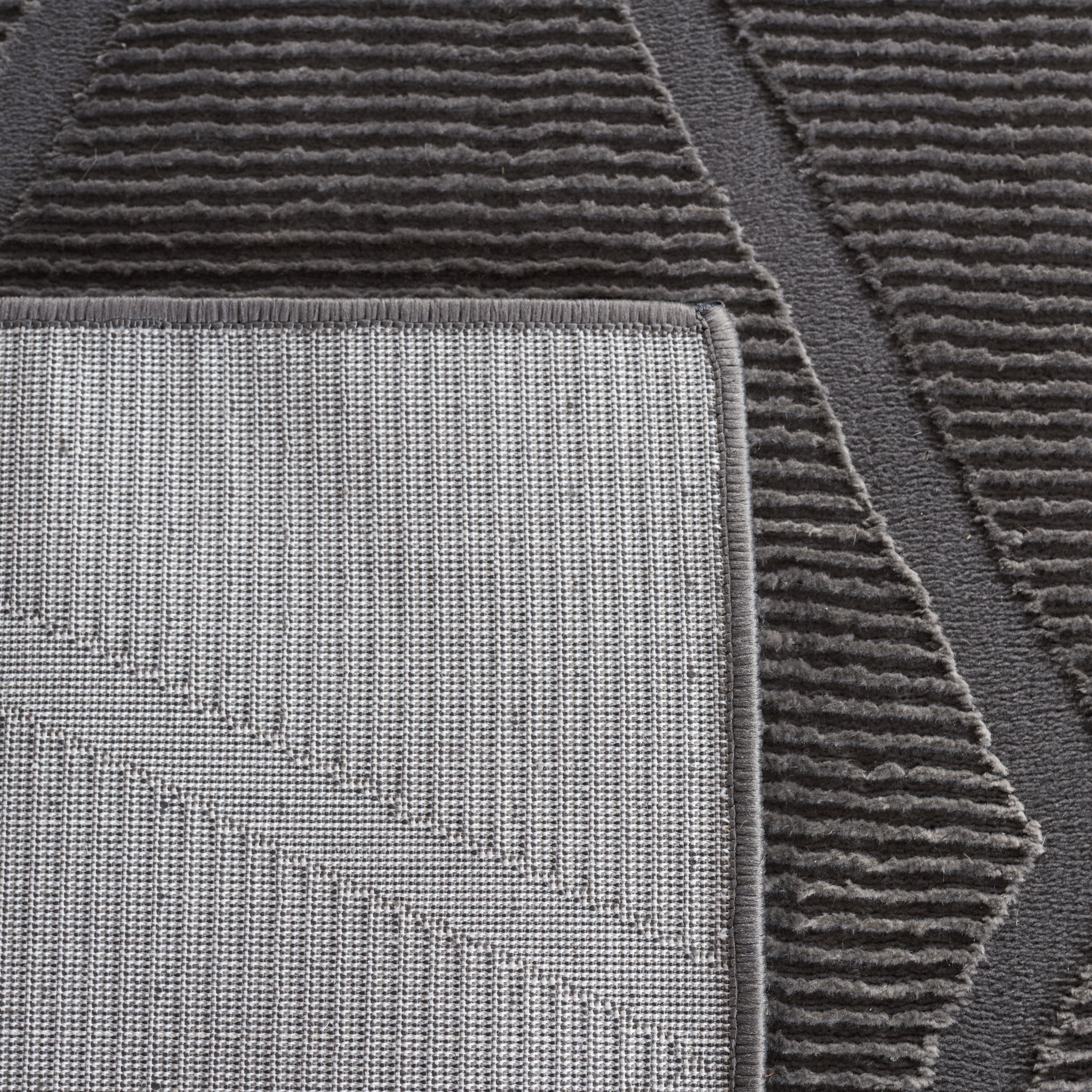 Safavieh Revive Lorrin Diamond Polyester Runner Rug, Charcoal, 2'3" x 8'
