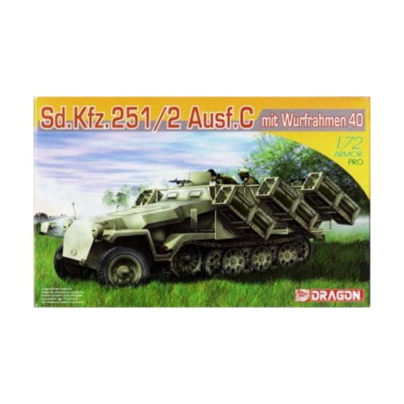 Dragon Models Sd.Kfz.251 Ausf.C Halftrack w/Wurfrahmen 40 New