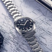 Spinnaker Hull Riviera Stainless Steel 42mm Japanese Automatic Wristwatch