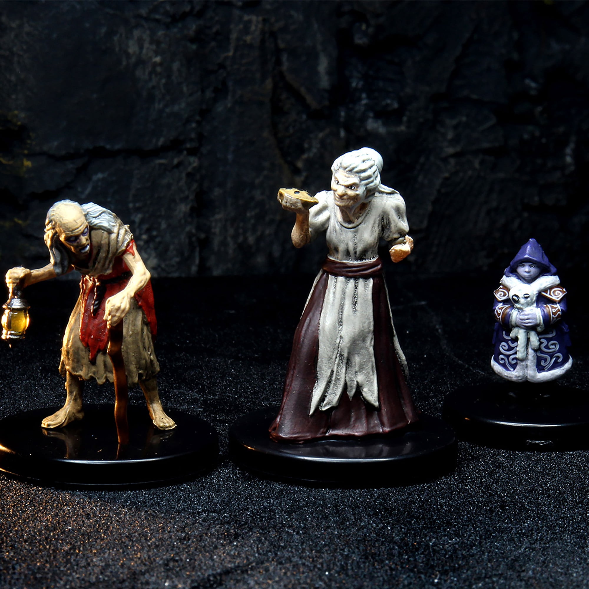 D&D Icons of the Realms: Curse of Strahd - Covens & Covenants Premium Box Set - 7 Miniatures, Prepainted