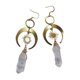 thumbnail image 1 of Pendientes de cristal de cuarzo transparente Yashi envueltos en alambre dorados forma de media Luna y Sol, 1 of 5