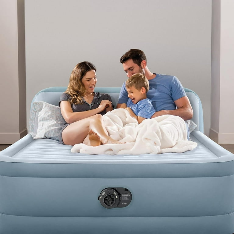 Intex: Dura-Beam Deluxe: Ultra Plush Headboard Airbed