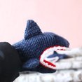 thumbnail image 3 of Guantes De Tiburón De Punto Guantes De Punto Con Forma De Tiburón De Dibujos Animados Guantes Creativos Con Forma De Animal Suministro Cálido De Invierno Monstrate AP006640-01, 3 of 6