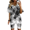 thumbnail image 1 of Ensembles d'Entraînement pour Femmes Mode Blouse à Col en V T-Shirts à Manches Courtes Shorts Ensembles de Tenue Décontractée Ensembles 2 Pcs en Liquidation, 1 of 4