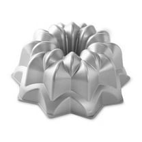 Nordic Ware Vintage Star Bundt® Pan