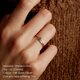 thumbnail image 1 of E-manco-anillo de compromiso de acero inoxidable para mujer, sortija fina ajustable con letras personalizadas, estilo minimalista, 1 of 4